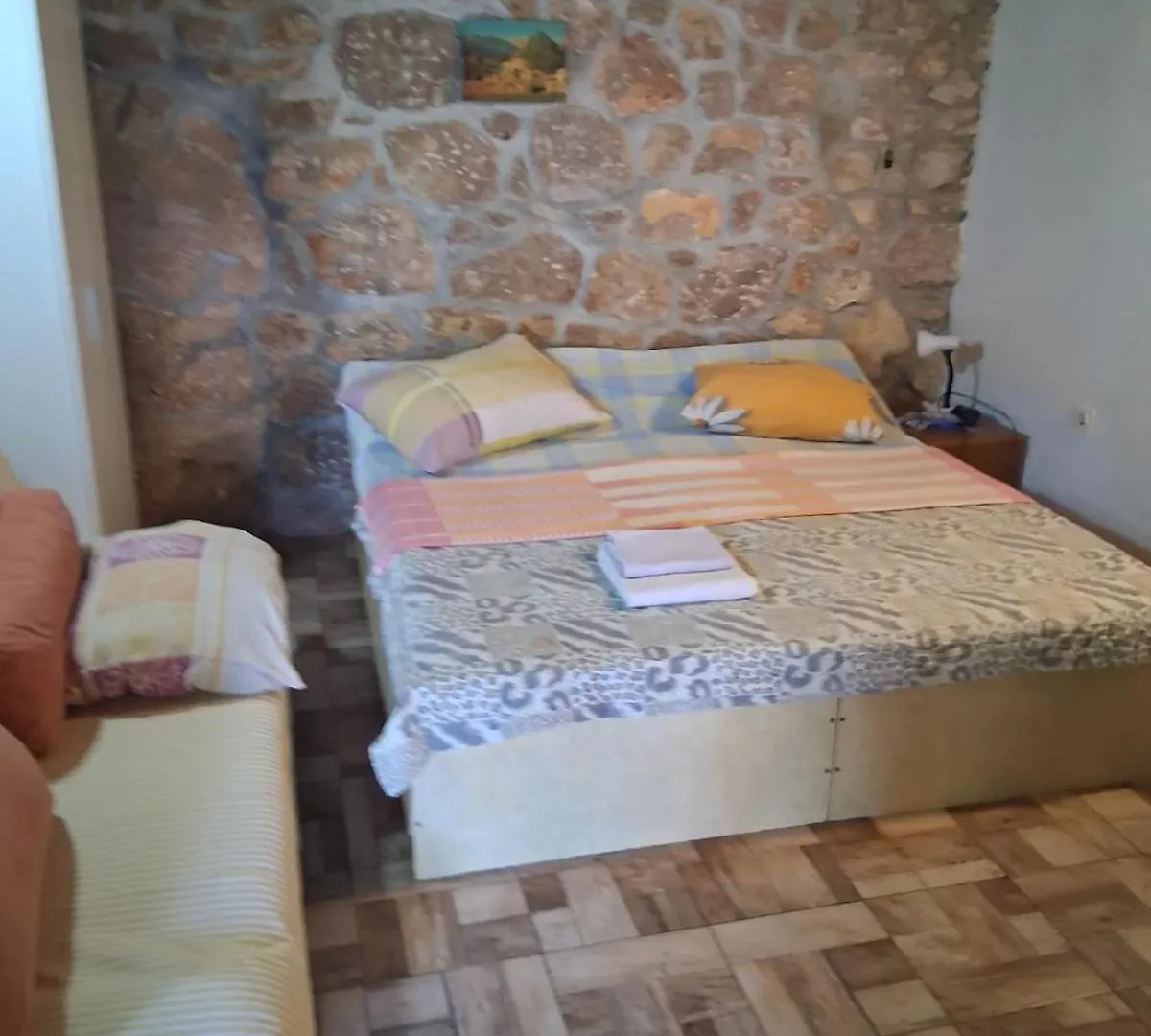 Ivaneza Apartman ستاريغغاد باكلينتسا
